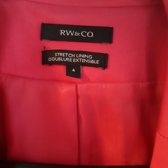 RW&CO. Women's Pink Blazer - Picture 2 of 3